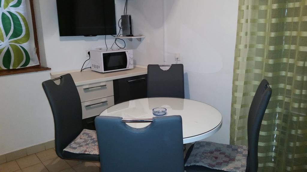 Apartments Orlic Sali Pokoj fotografie